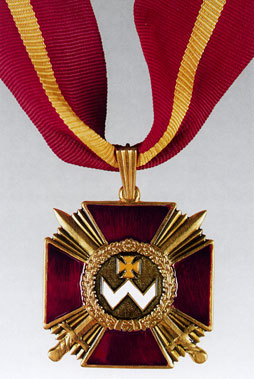 Знак ордена Богдана Хмельницького I ступеня