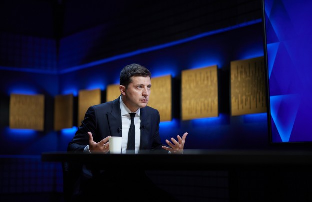 Президент – до громадян на тимчасово окупованих територіях: Людей не можна ділити за паспортом, багато українців взяли паспорти РФ від безвиході