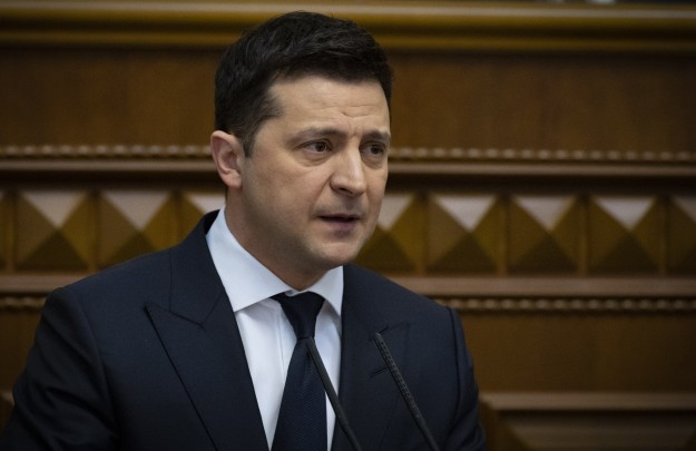 Глава держави: Ми не зможемо зупинити війну та повернути території без нашого війська та без прямих перемовин з Росією