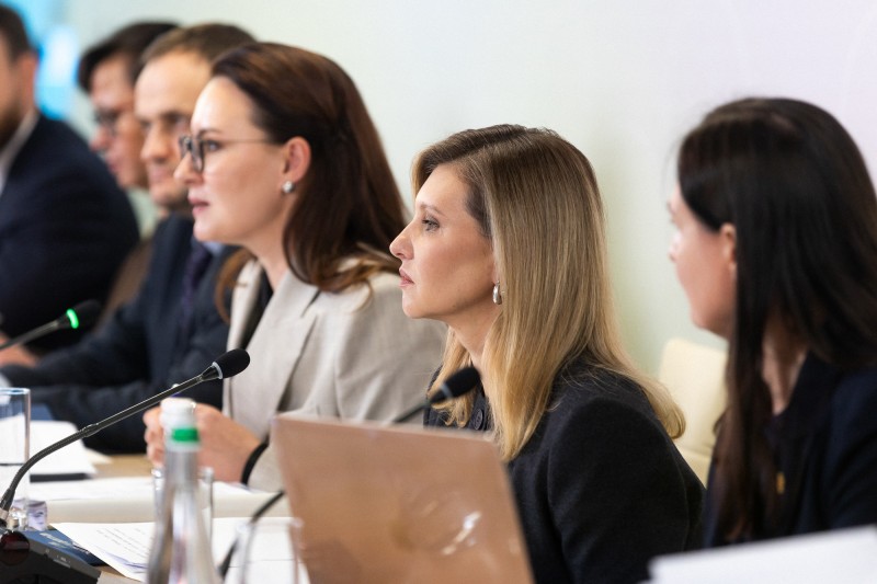 В Бородянці Олена Зеленська взяла участь у засіданні Ради безбар’єрності В Бородянці Олена Зеленська взяла участь у засіданні Ради безбар’єрності