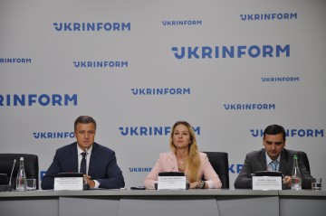 Держава має забезпечити право кожної дитини виховуватися в сім’ї – Микола Кулеба