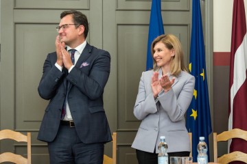 First Lady Olena Zelenska visited Riga Ukrainian Secondary School and met with representatives of the Ukrainian community of Latvia