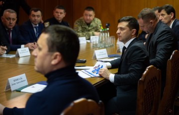President urged the Ivano-Frankivsk RSA Head to draw up a plan of bridge repair and stressed the importance of construction of a garbage recycling plant