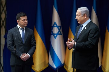 Volodymyr Zelenskyy told the story of his family during a joint speech with Prime Minister Benjamin Netanyahu