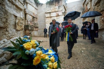 Volodymyr Zelenskyy visited the Yad Vashem Memorial Complex