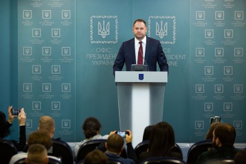 Head of the Office of the President of Ukraine: The authorities can't get better without the media, and it's better to acknowledge that