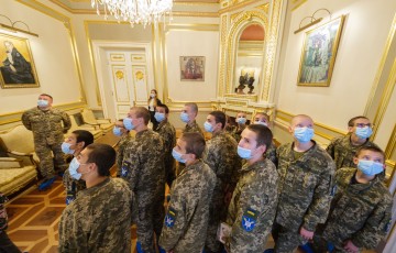 Вихованці навчально-оздоровчого комплексу Київського військового ліцею імені Івана Богуна відвідали Маріїнський палац