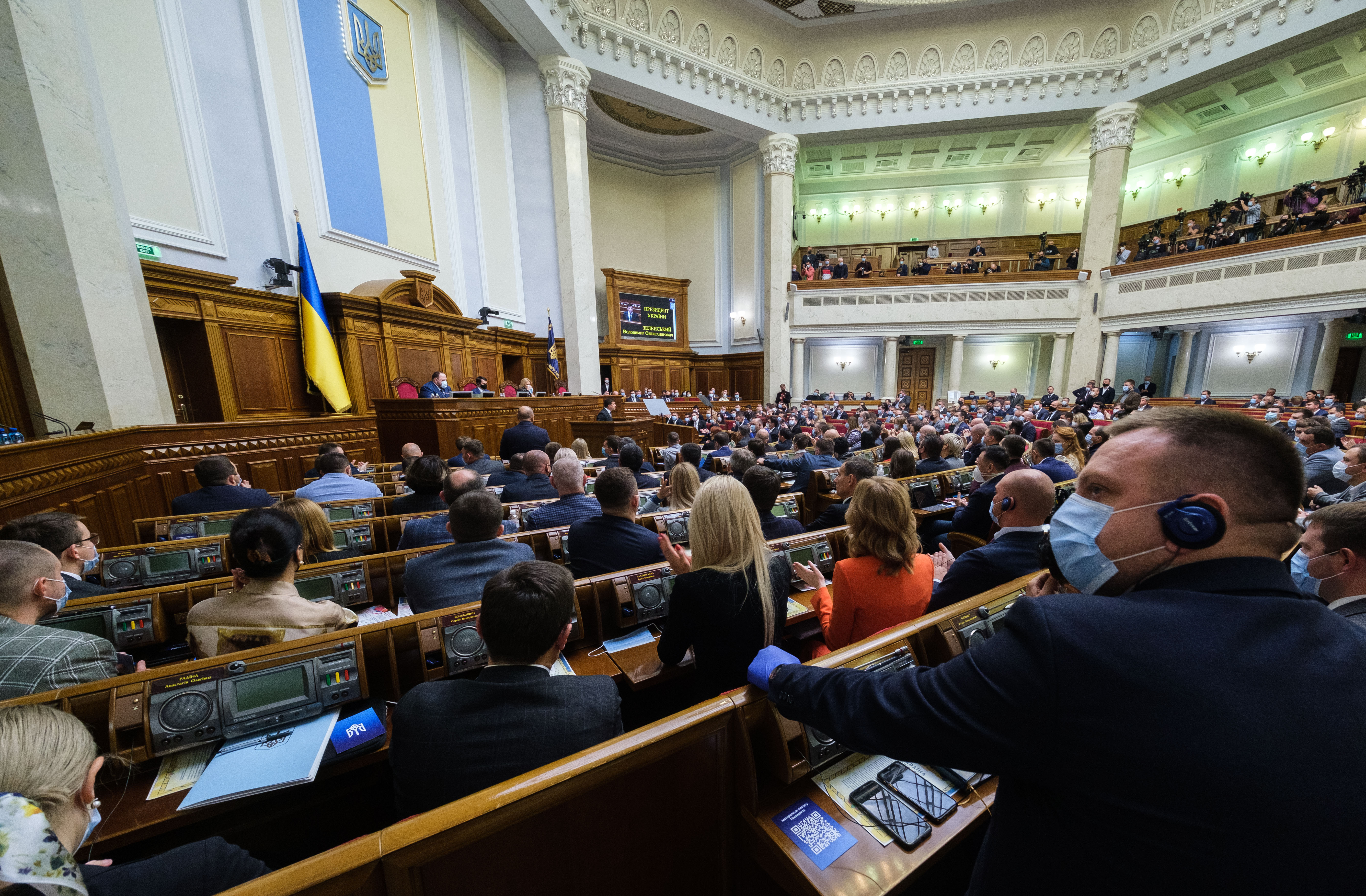 Верховную раду украины. Верховная рада Украины 2022. Верховная рада Украины 2020. Зеленский в Верховной Раде. Верховная рада Украины 2021.