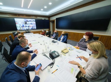 В Офісі Президента відбулося перше засідання Ради соціального розвитку регіонів при Главі держави