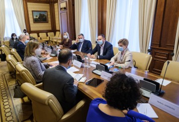 Боротьба з корупцією в Україні є принциповою позицією для чинної влади, і ми не звернемо з цього шляху – Андрій Єрмак на зустрічі з послами країн G7