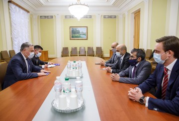 Заступник керівника Офісу Президента обговорив з представниками еміратської оборонної компанії EDGE перспективи співпраці у сфері ВТС