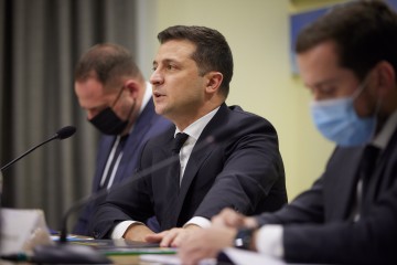 Життя в Україні має бути комфортним, безпечним і сучасним – Президент під час обговорення перспектив розвитку Кривого Рогу