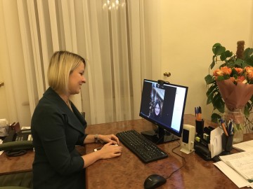 ОАЕ передали Україні 100 тис. експрес-тестів на COVID-19 та 200 тис. захисних масок