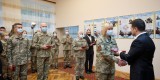У Міжнародний день волонтерів Президент України Володимир Зеленський відвідав Військово-медичний клінічний лікувально-реабілітаційний центр Міністерства оборони України в місті Ірпені (Київська область), 5 грудня 2020 року