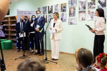 Перша леді спільно з Послом Швеції в Україні відкрили клуб для відповідальних тат «TATO-Hub Полтава» та запустили аудіогід шведською мовою в Музеї Полтавської битви