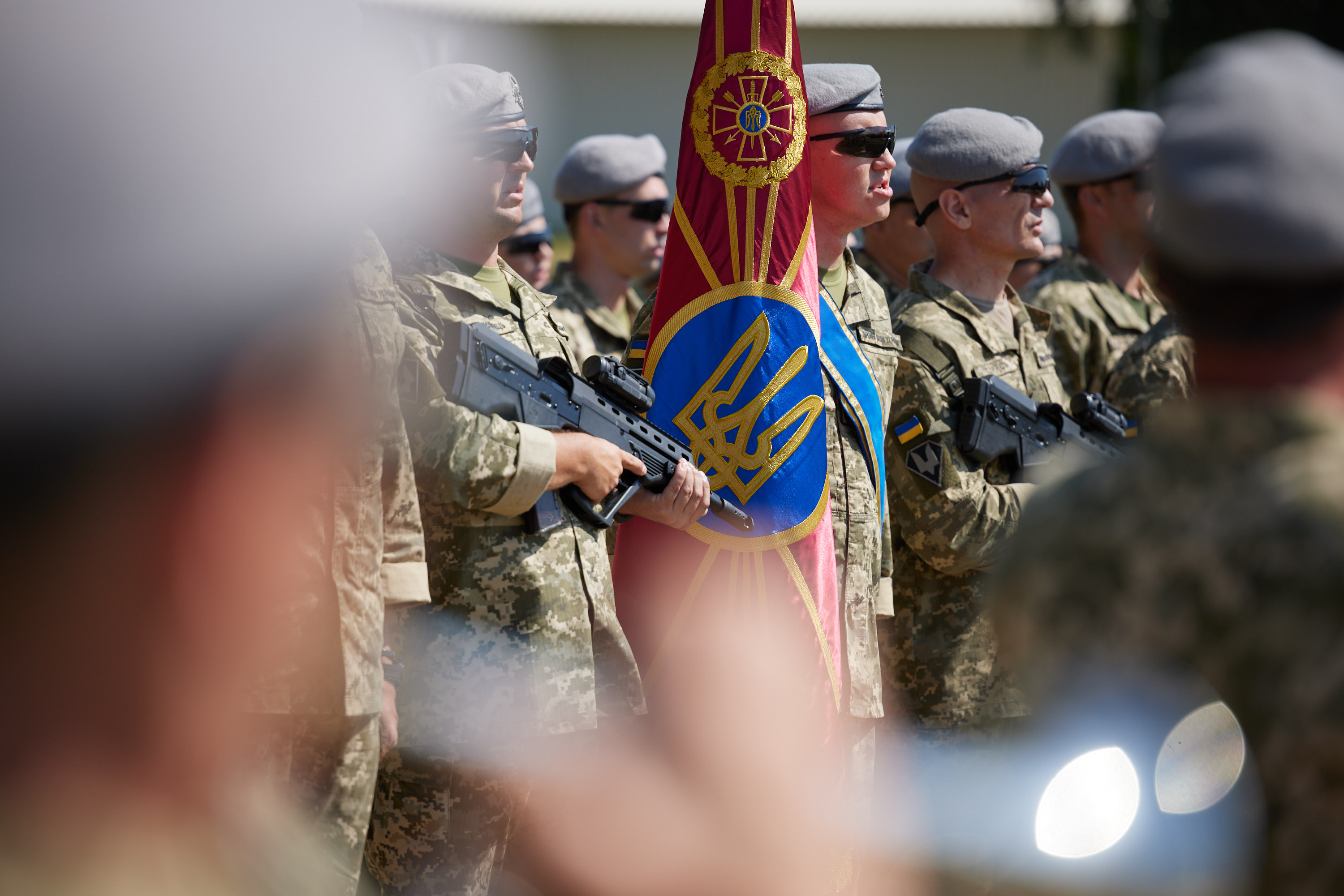 President signed laws on national resistance and increasing the number of the Armed Forces President signed laws on national resistance and increasing the number of the Armed Forces