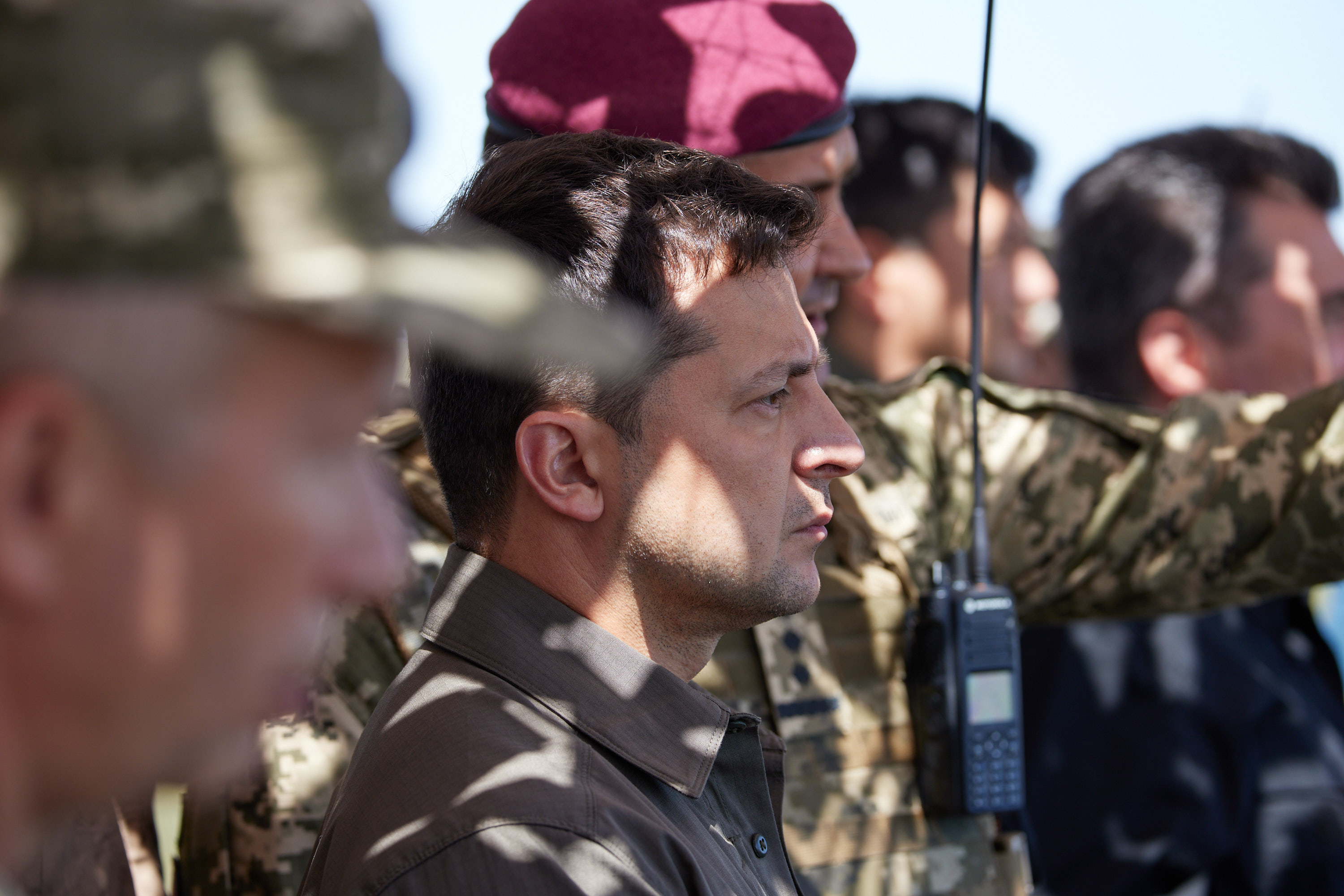 Під час робочої поїздки на Миколаївщину, Президент України Володимир Зеленський відвідав командно-штабне тренування за участю командування об’єднаних сил та інших органів військового управління Збройних Сил України із залученням військових частин та підрозділів, 9 серпня 2021 року