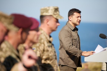 During a visit to Zmiyinyy Island Volodymyr Zelenskyy introduced the newly appointed commanders in the Armed Forces of Ukraine