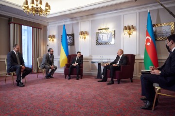 President of Ukraine met with the President of Azerbaijan in Brussels