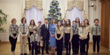 Учасники Національної організації скаутів України та Асоціації гайдів України передали Президенту Володимиру Зеленському та його дружині Олені Вифлеємський вогонь, 17 грудня 2021 року. 