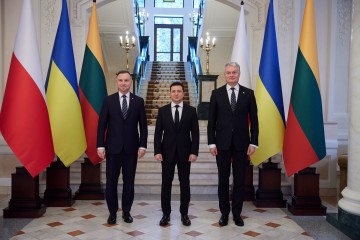 Тристороння зустріч президентів України, Польщі та Литви в Івано-Франківській області