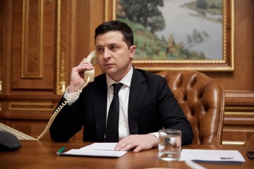 Volodymyr Zelenskyy had a phone conversation with Emmanuel Macron