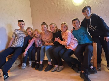 50 pupils of the Kramatorsk Center for Social and Psychological Rehabilitation of Children were evacuated to Switzerland