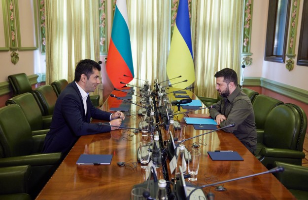 Президент обговорив з Прем'єр-міністром Болгарії оборонну, енергетичну й логістичну допомогу та підтримку України на шляху до ЄС