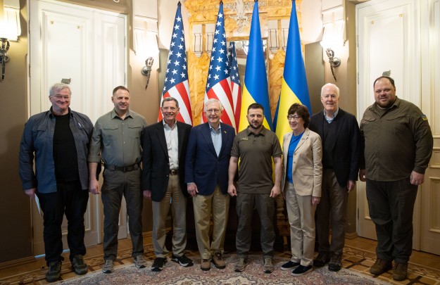 Президент зустрівся з делегацією Сенату США