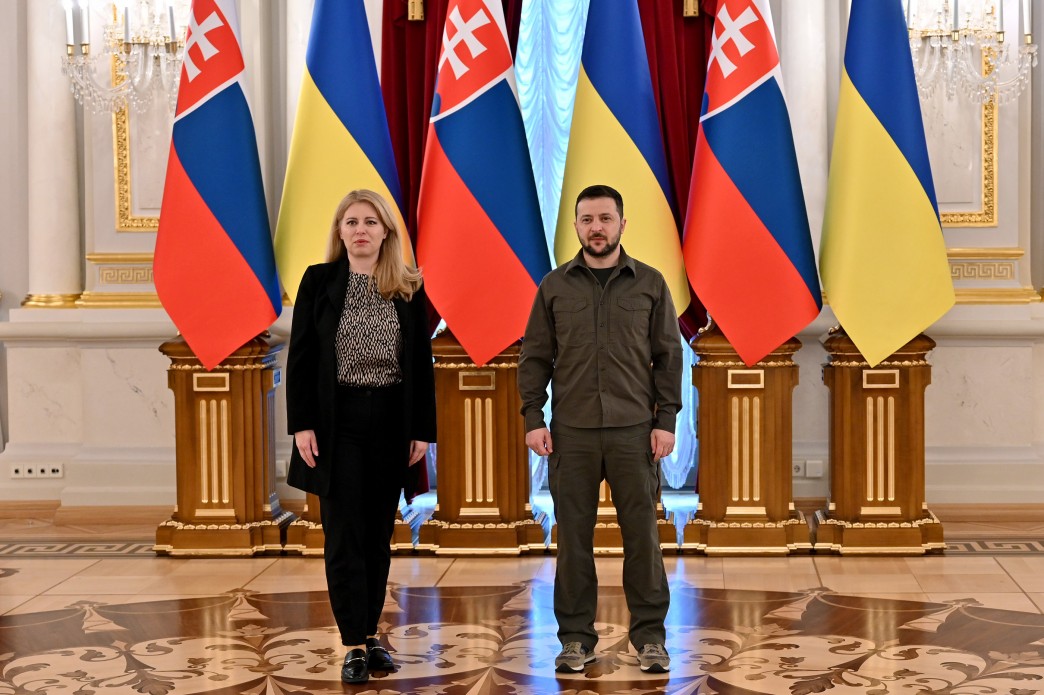 Президент України Володимир Зеленський провів зустріч з Президентом Словацької Республіки Зузаною Чапутовою, яка перебуває з візитом у нашій державі, 31 травня 2022 року.