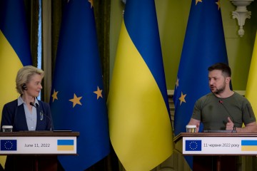 Russia's war against Ukraine continues, so a powerful seventh package of sanctions is needed - President following talks with Ursula von der Leyen in Kyiv