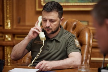 Volodymyr Zelenskyy had a phone conversation with Joseph Biden