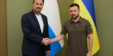 Президент України Володимир Зеленський провів зустріч з Прем'єр-міністром Люксембургу Ксав'є Бетелем, який перебуває в нашій країні з візитом. Глава держави висловив подяку Прем’єр-міністру Люксембургу за допомогу, яку його країна та він особисто надає Україні з перших днів повномасштабної війни Росії проти нашої держави, 21 червня 2022 року.
