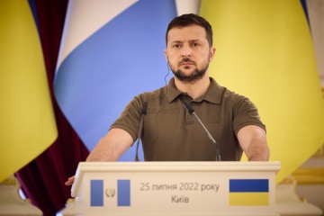 Україна й надалі робитиме все для експорту зернових, а питання безпеки суден залежить від міжнародних партнерів, які домовлялися з РФ – Володимир Зеленський