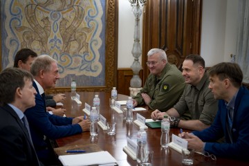 Керівник Офісу Президента обговорив з головою парламентського комітету з безпеки Італії подальшу підтримку України