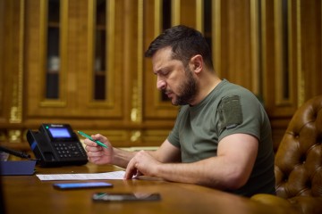 Президент України провів телефонну розмову з Прем’єр-міністром Канади