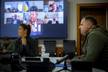 Нині Бабин Яр є нагадуванням не лише про минулі, а й про сьогоднішні злочини проти людяності – Андрій Єрмак на зустрічі з представниками єврейських правозахисних організацій