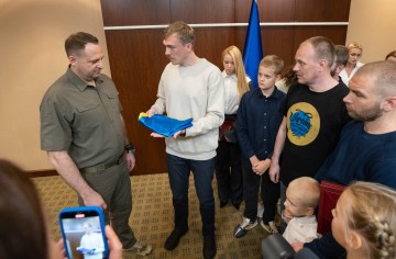 Зустріч керівника Офісу Президента з українськими військовослужбовцями, які перебувають у Туреччині
