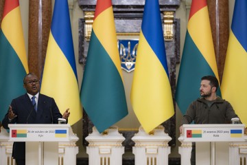 Україна зацікавлена у розбудові різнопланових відносин з країнами Африканського континенту – Володимир Зеленський за результатами зустрічі з Президентом Гвінеї-Бісау