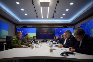 Україна розраховує на подальшу потужну підтримку з боку Європарламенту, зокрема в наданні гарантій безпеки нашій країні – Андрій Єрмак на зустрічі з євродепутатами