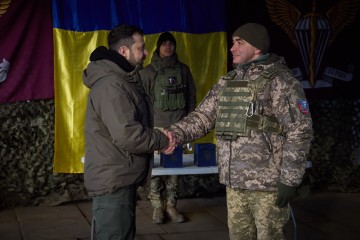 On the Day of the Armed Forces of Ukraine, the President met with the Ukrainian military in Donbas and presented them with state awards