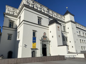 Three new Ukrainian-language audio guides launched in famous world museums