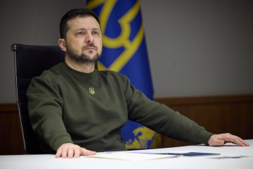 Маємо зробити все, щоб наступного року ми змогли помолитися з подякою за здобутий порятунок від зла – звернення Володимира Зеленського до учасників Національного молитовного сніданку у США