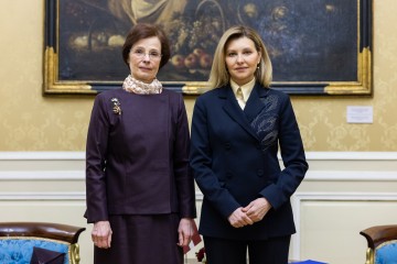 First Lady of Ukraine jointly with First Lady of Latvia visit Ukrainian Catholic University, Perinatal Center in Lviv