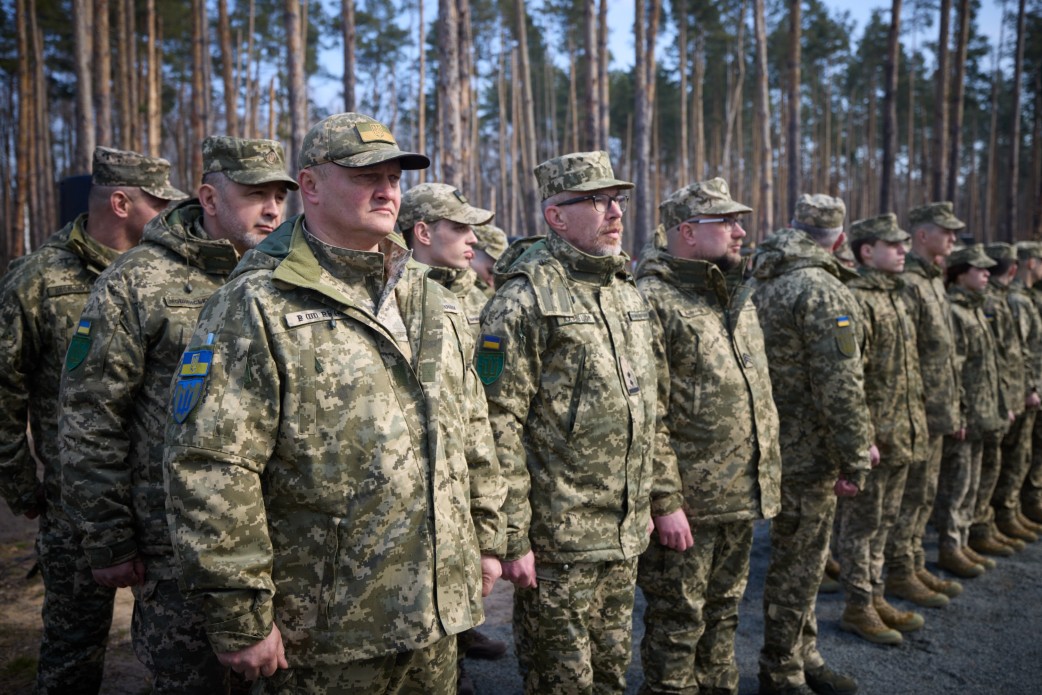 Фото без опису