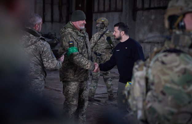 President visited frontline positions in the Donetsk region and awarded the defenders of Bakhmut