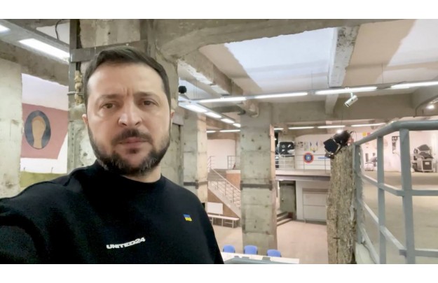 Ми зробимо все, щоб синьо-жовті кольори продовжили свій визвольний рух – звернення Президента України