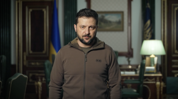 На вільній території Херсонщини понад 50 сіл майже повністю зруйновані окупантом, але навіть у такі села люди повертаються – звернення Президента України