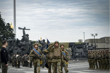 Участь Президента в урочистостях з нагоди відзначення 9-ї річниці Національної гвардії України й випуску офіцерів Національної академії НГУ та Київського інституту НГУ