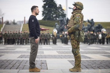 Участь Президента в урочистостях з нагоди відзначення 9-ї річниці Національної гвардії України й випуску офіцерів Національної академії НГУ та Київського інституту НГУ